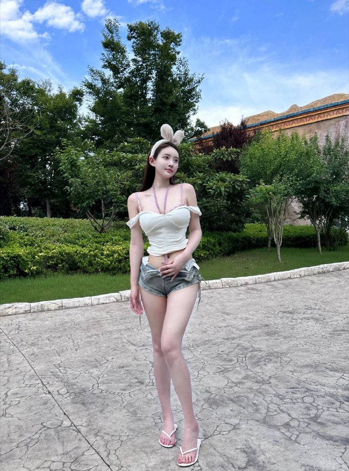 一一 封面